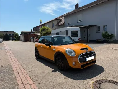 Gebraucht Mini Cooper S 192 PS (141 kW) 2014 Orange Kleinwagen