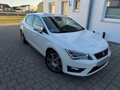Gebraucht Seat Leon FR-Line 150 PS (110 kW) 2016 Weiß Limousine
