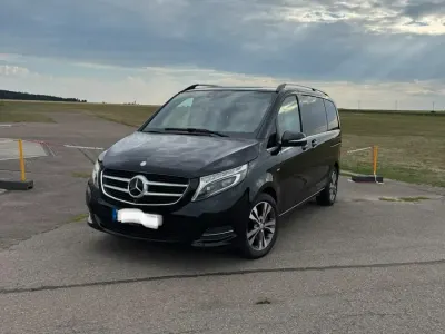 Gebraucht Mercedes V250 190 PS (139 kW) 2015 Schwarz Van / Kleinbus