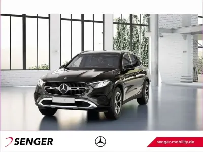 Używany Mercedes GLC300e Avantgarde 333 KM (244 kW) 2025 Czarny SUV