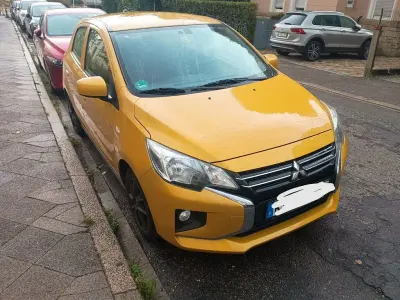 Gebraucht Mitsubishi Space Star Edition 71 PS (52 kW) 2021 Gelb Kleinwagen
