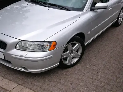 Gebraucht Volvo S60 185 PS (136 kW) 2005 Silber Limousine