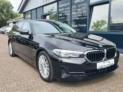 Gebraucht BMW 530e 292 PS (214 kW) 2023 Schwarz Limousine