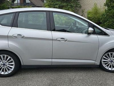 Silber Gebraucht 2017 Ford C-MAX Titanium Van / Kleinbus | 10.198 € (Fairer Preis)