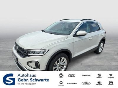 Second-hand VW T-Roc Life 150 CP (110 kW) 2023 Gri SUV