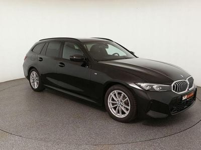 Gebraucht BMW 320 M Sport 184 PS (135 kW) 2025 Schwarz Limousine