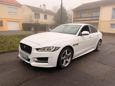 Gebraucht 2017 Jaguar XE R-Sport Limousine | 8.000 €