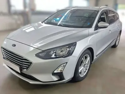 Używany Ford Focus Cool & Connect 120 KM (88 kW) 2020 Szary Kombi