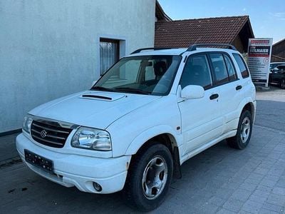Gebraucht Suzuki Vitara 109 PS (80 kW) 2003 Weiß SUV