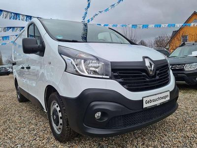 Gletscherweiss Gebraucht 2019 Renault Trafic Komfort Van / Kleinbus | 10.500 € (Etwas zu teuer)