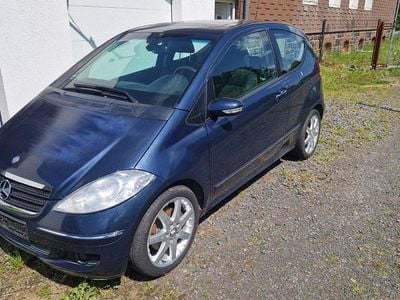 Mercedes A200