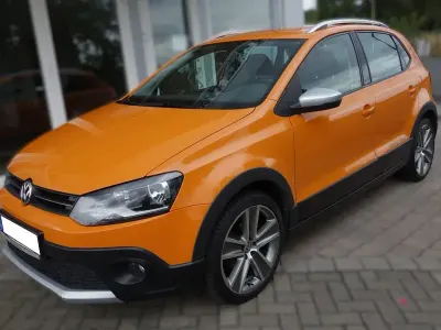 Gebraucht VW Polo Cross 86 PS (63 kW) 2011 Blau Kleinwagen