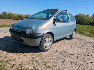 Usata Renault Twingo 75 CV (55 kW) 2004 Argento Utilitaria