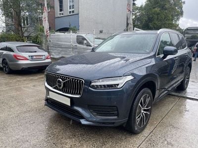 Blau Gebraucht 2020 Volvo XC90 Hybrid Momentum SUV | 29.800 €