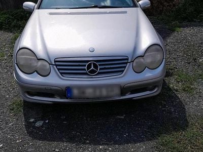 Mercedes C220