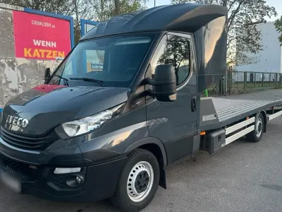 Gebraucht Iveco Daily 180 PS (132 kW) 2018 Grau