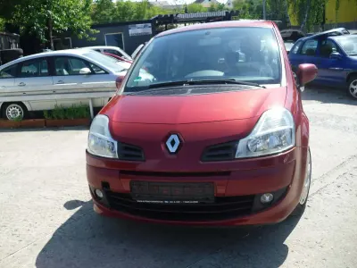 Gebraucht Renault Modus Dynamique 101 PS (74 kW) 2010 Other Van / Kleinbus