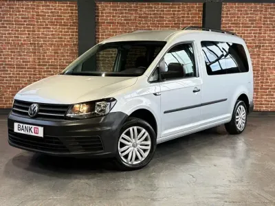 Usata VW Caddy Comfortline 102 CV (75 kW) 2015 Argento Monovolume