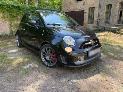 Gebraucht Abarth 595 Competizione 179 PS (131 kW) 2016 Schwarz Cabrio