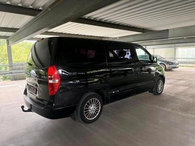 Hyundai H-1
