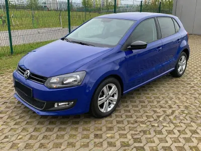 Gebraucht VW Polo 90 PS (66 kW) 2012 Blau Kleinwagen