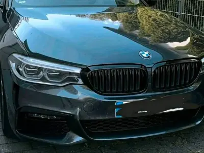Gebraucht BMW 520 M Sport 190 PS (139 kW) 2019 Grau Kombi