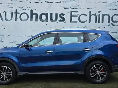 Gebraucht DFSK Fengon 145 PS (106 kW) 2023 Blau SUV