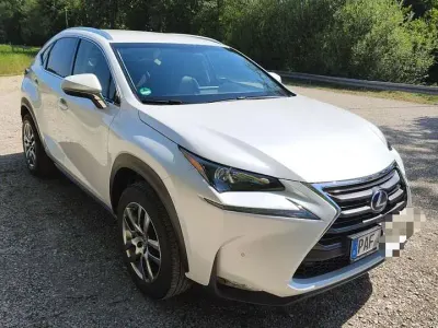 Gebraucht Lexus NX300h 197 PS (144 kW) 2015 SUV