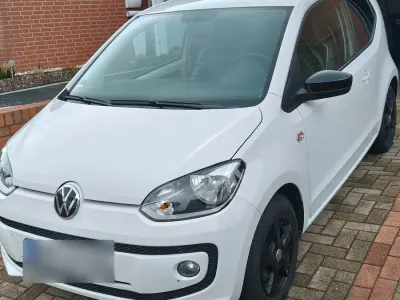 Gebraucht VW up! 60 PS (44 kW) 2015 Weiß Kleinwagen