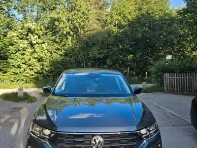 Gebraucht VW T-Roc IQ Drive 150 PS (110 kW) 2019 Grau SUV