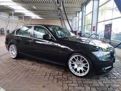 BMW 335