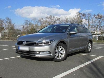 Usata VW Passat 190 CV (139 kW) 2015 Grigio Station wagon