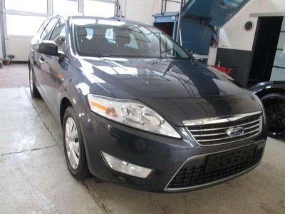 Gebraucht Ford Mondeo 145 PS (106 kW) 2009 Royalgrau met. Kombi