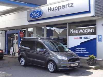 gebraucht Ford Tourneo Courier 1.5 TDCi Titanium ALU PDC KLIMA