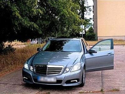Gebraucht Mercedes E250 205 PS (150 kW) 2009 Limousine