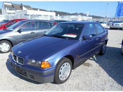 Gebraucht BMW 316 102 PS (75 kW) 1995 Blau metallic Limousine