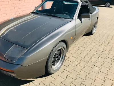Usata Porsche 944 120 CV (88 kW) 1982 Grigio Coupé