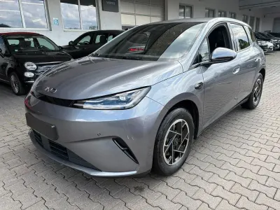 Neu BYD Dolphin Comfort 155 kW (212 PS) 2026 Weiß Kleinwagen