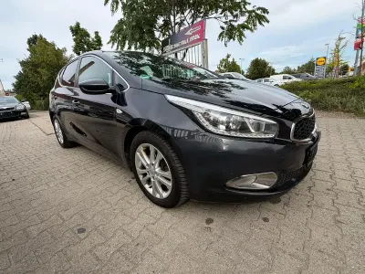 Gebraucht Kia Ceed 128 PS (94 kW) 2014 Kleinwagen