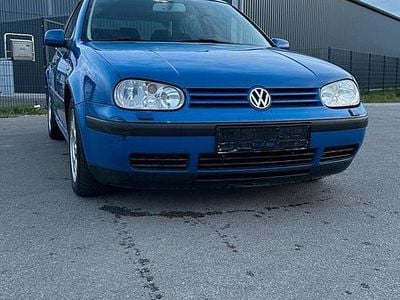 Brugt VW Golf IV 116 HK (85 kW) 2001 Blå Hatchback