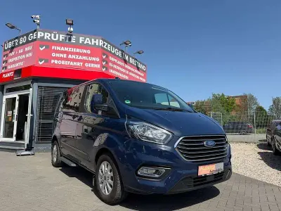 Gebraucht Ford Tourneo 131 PS (96 kW) 2020 Blau Van / Kleinbus