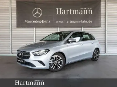 Gebraucht Mercedes B200 Advanced 163 PS (119 kW) 2025 Hightechsilber Kleinwagen