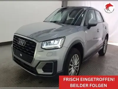 Usata Audi Q2 Design 150 CV (110 kW) 2018 Argento SUV