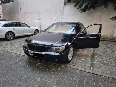 BMW 730
