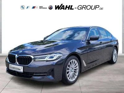 Gebraucht BMW 520 Performance 190 PS (139 kW) 2022 Grau Limousine