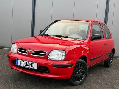 Używany Nissan Micra 54 KM (39 kW) 1999 Czerwony Sedan/Limuzyna