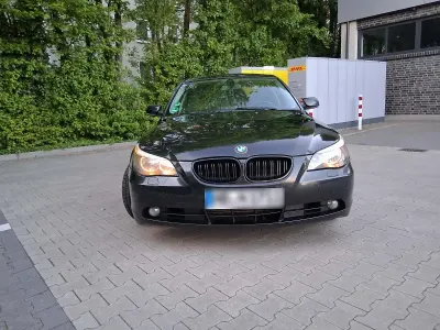 Gebraucht BMW 525 177 PS (130 kW) 2004 Schwarz Limousine