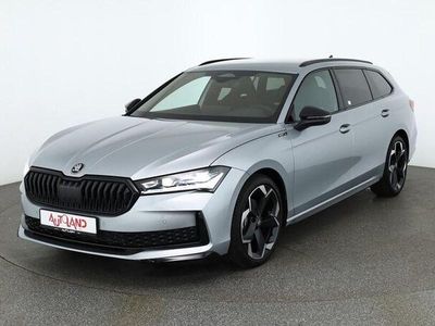 Nuova Skoda Superb SportLine 150 CV (110 kW) 2025 Argento Station wagon