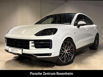 Usata Porsche Cayenne S E-Hybrid 519 CV (381 kW) 2024 Bianco SUV