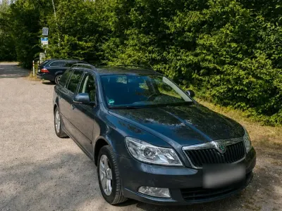 Gebraucht Skoda Octavia 105 PS (77 kW) 2010 Kombi